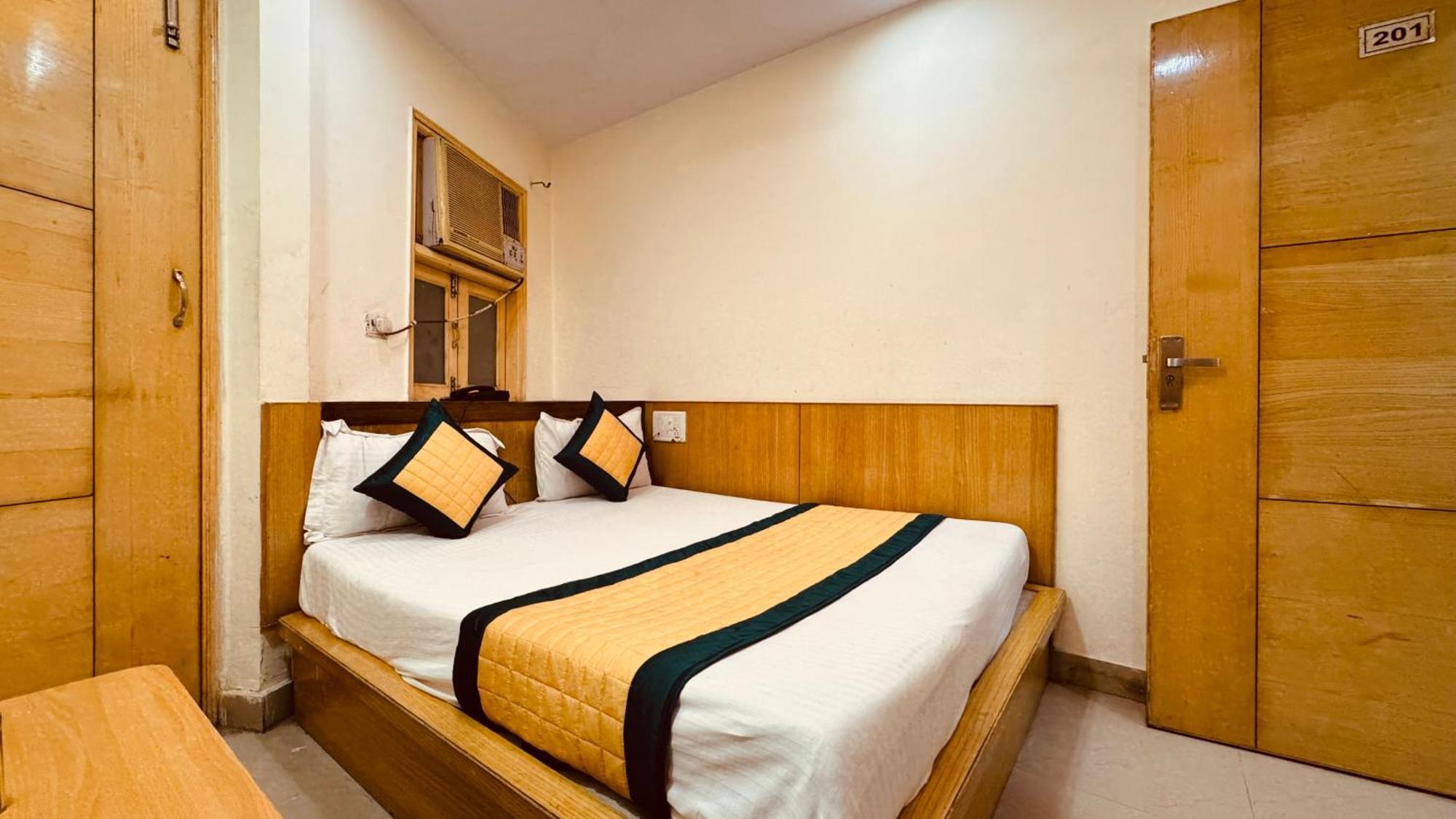 Cottage Lord Krishna Walking Distance From New Delhi Railway Station Extérieur photo